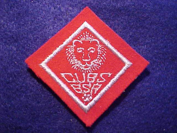 LION CUBS BSA, 5MM OF FELT OUTSIDE WHITE BDR., 1932-EARLY 1940'S, MINT