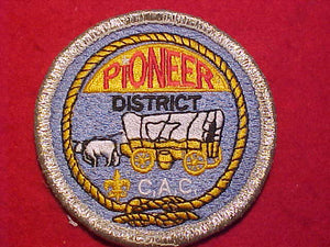 PIONEER DISTRICT, CROSSROADS OF AMERICA COUNCIL, VERTICAL YELLOW STITCHING BEHIND "PIONEER"