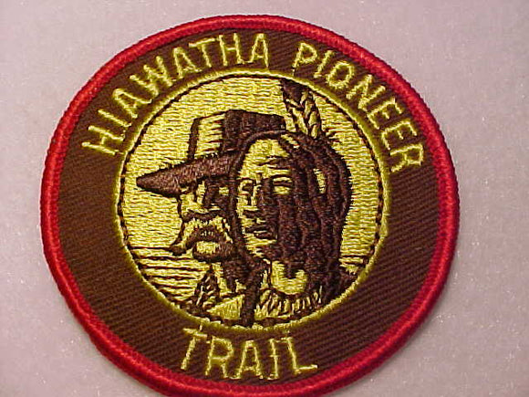 HIAWATHA PIONEER TRAIL PATCH, RED BDR.