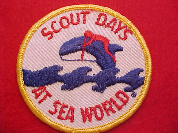 1960'S ACTIVITY PATCH, SCOUT DAYS AT SEA WORLD