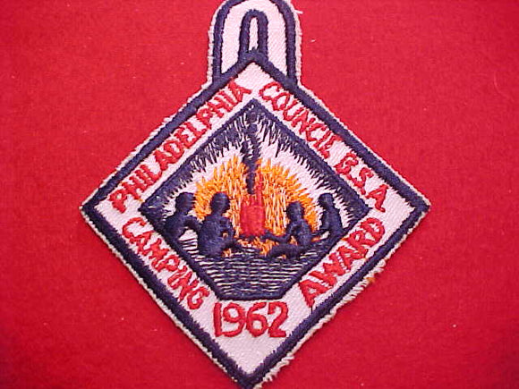 1962 ACTIVITY PATCH, PHILADELPHIA C. CAMPING AWARD W/ BUTTON LOOP