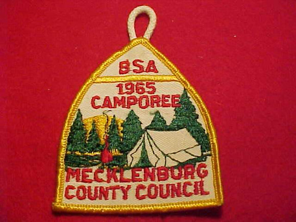 1965 ACTIVITY PATCH, MECKLENBURG COUNTY COUNCIL CAMPOREE, W/ BUTTON LOOP, USED