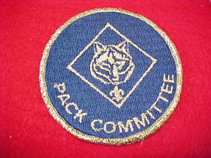 PACK COMMITTEE, METALLIC GOLD WOLF EMBLEM, 1976-83