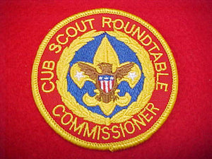 CUB SCOUT ROUNDTABLE COMMISSIONER, BLUE BEHIND TENDERFOOT EMBLEM, 1991+