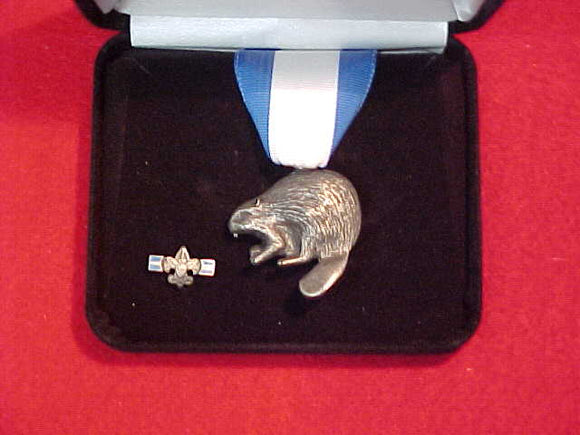 SILVER BEAVER MEDAL AND PIN KIT, TYPE 10, NOT STERLING SILVER, ORIGINAL BOX