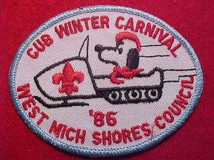 SNOOPY PATCH, 1986, ON SNOWMOBILE, WEST MICHIGAN SHORES C. CUB WINTER CARNIVAL