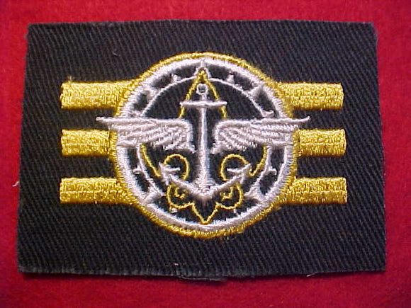 EXPLORER PATCH, ASSISTANT CREW LEADER, ISSUED 1954 ONLY, NO EMBROIDERED EDGE, DK. GREEN TWILL, USED