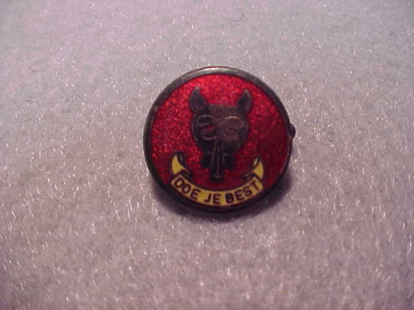 Netherlands Cub Scout pin, Doe Je Best, red/yelllow/silver, 20mm diam., old