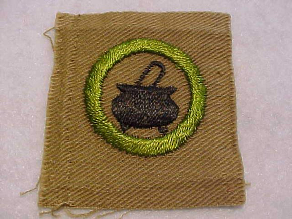 COOKING MERIT BADGE, SQUARE, 1920'S - 1933, 50 X 54MM, USED