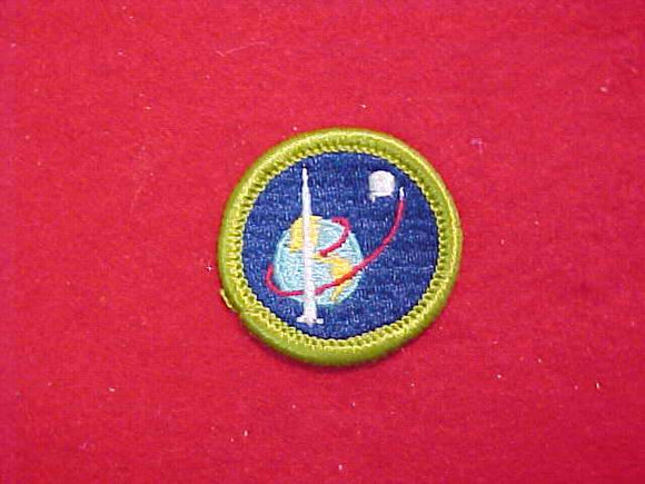 SPACE EXPLORATION, MERIT BADGE WITH CLOTH BACK, GREEN BORDER, 1965-72