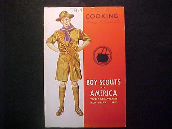COOKING MERIT BADGE BOOK, TYPE 4 COVER, COPYRIGHT 1939, NOV. 1940 PRINTNG, EXCELLENT COND.