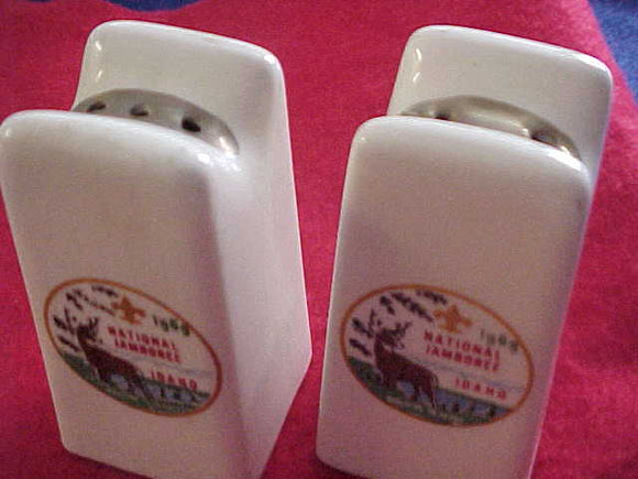 1969 NJ SALT & PEPPER SHAKERS