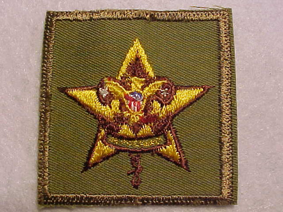 STAR RANK, TYPE 11B, SMOOTH CLOTH, 2 RED LINES IN SHIELD, 1965-71